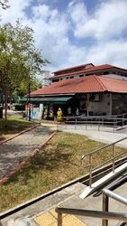 Bedok Reservoir Road (D16), Shop House #524707911